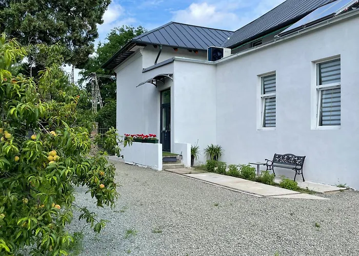 Wagner Villa 902 With Free Private Parking Budapest